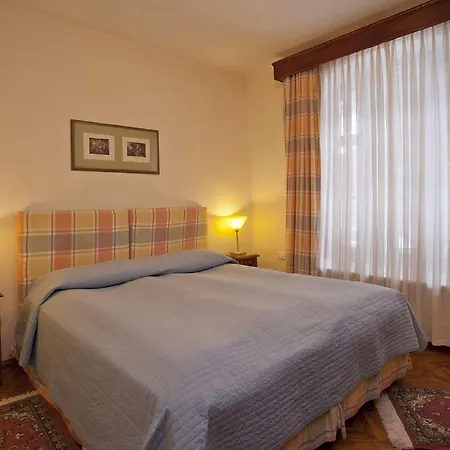 Hotel Camelia